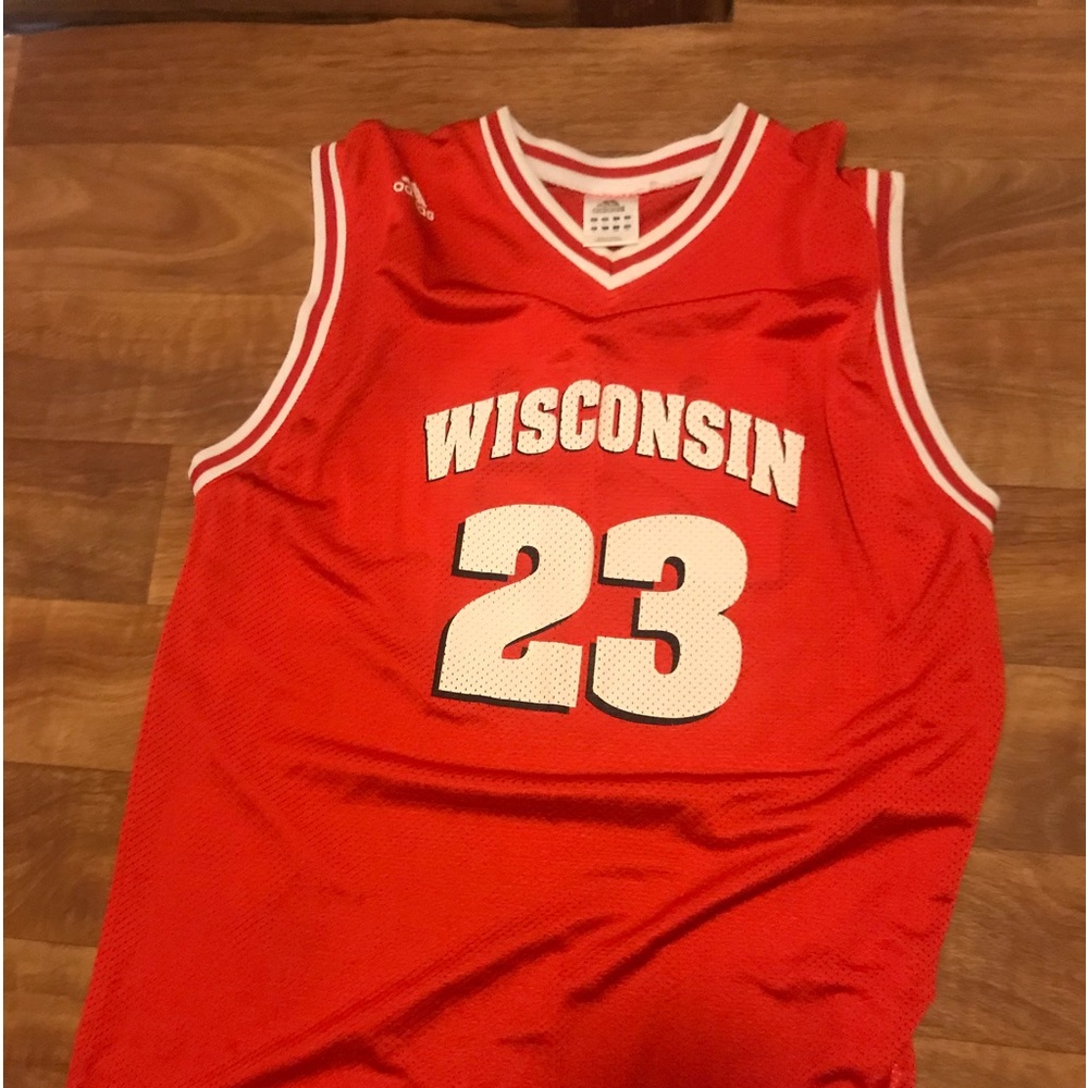 Wisconsin Badgers jersey